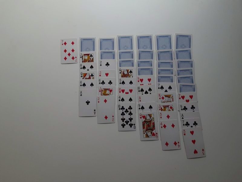 How to Play Yukon Solitaire with Cards?